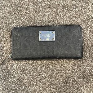 Michael Kors MK Signature Brown Jacquard Blue Leather Trim Zip Around Wallet